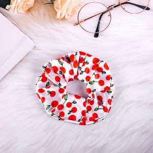 COPY - SILK SCRUNCHIES PATTERNED NEW